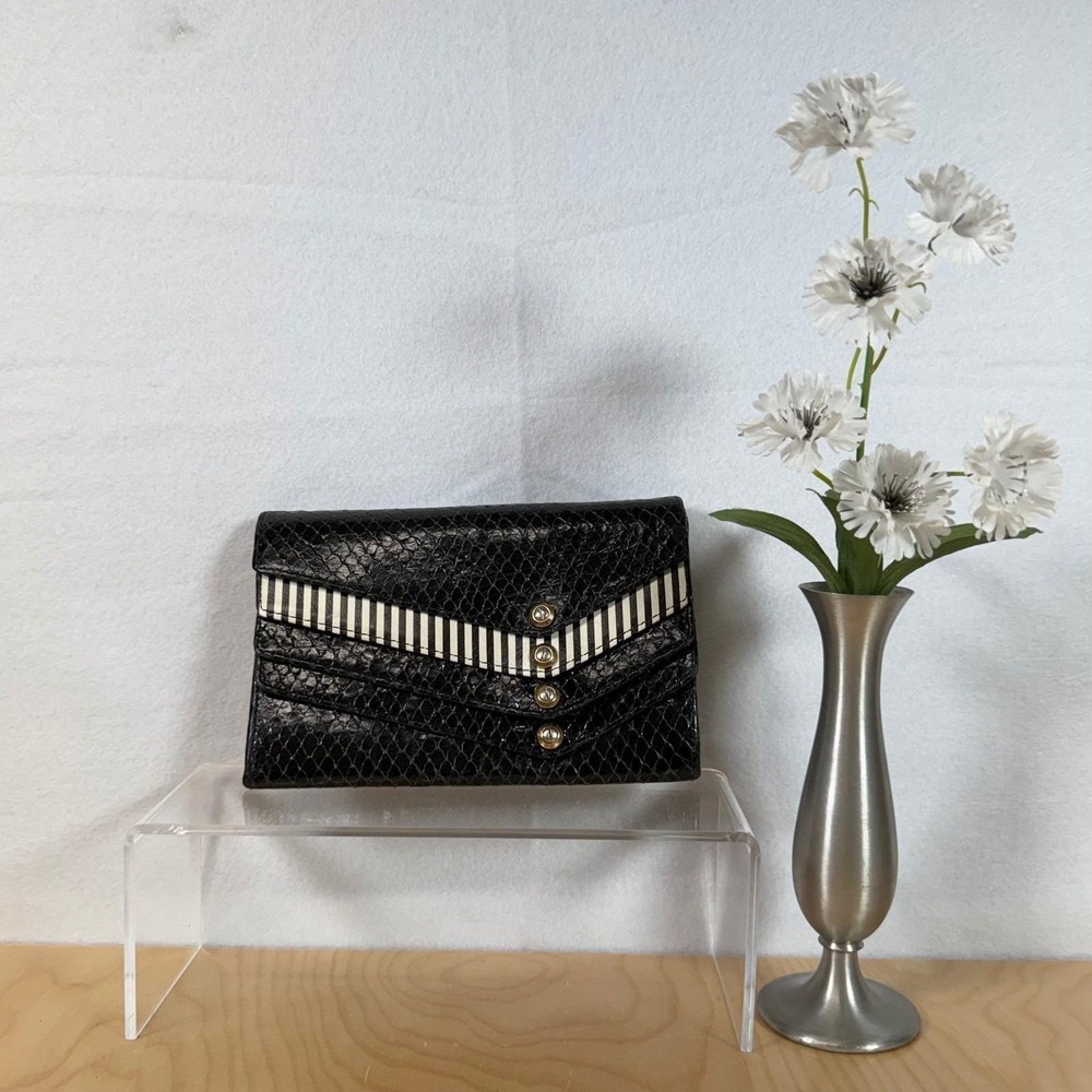 Henri Bendel Vintage Brown Expresso Reptile-Embossed Envelope‎ Clutch Wallet